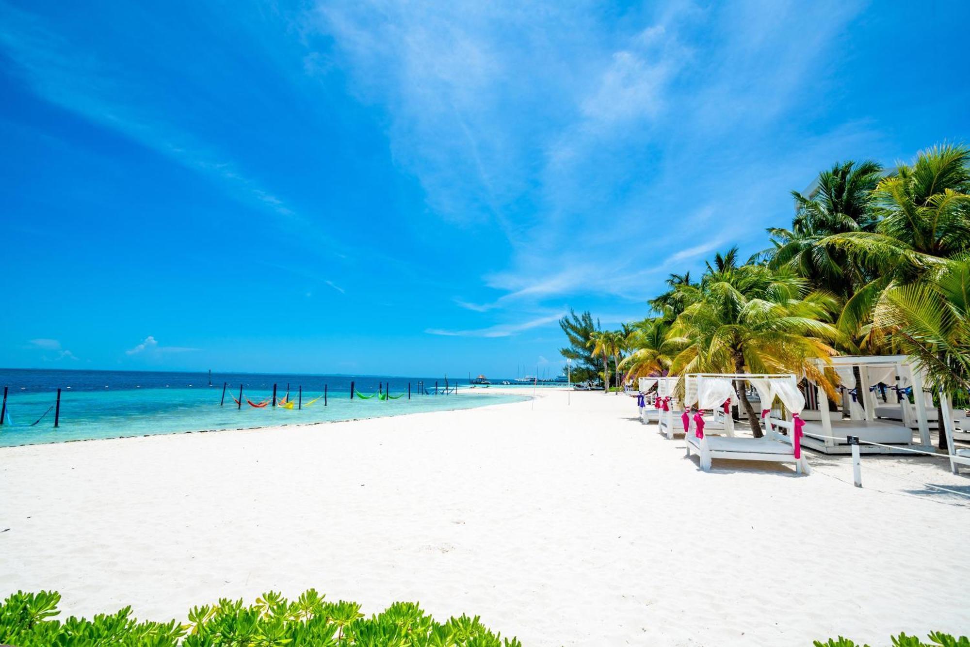 Smart Cancun The Urban Oasis Exterior photo